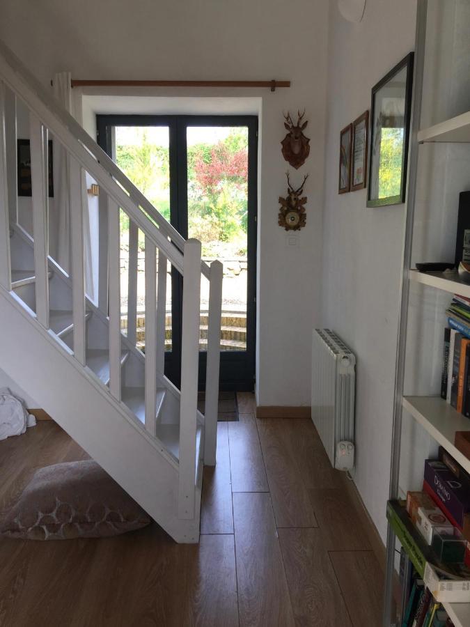 La Colline Des Renards Apartment Locmaria-Berrien Exterior foto